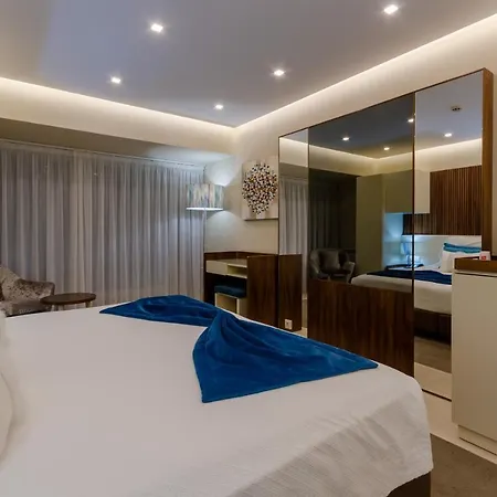 Lido 4*