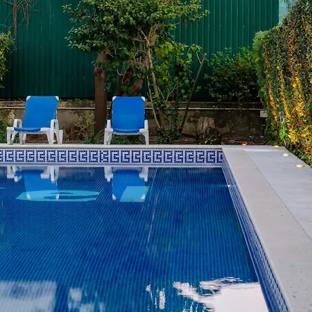 Lido 4*