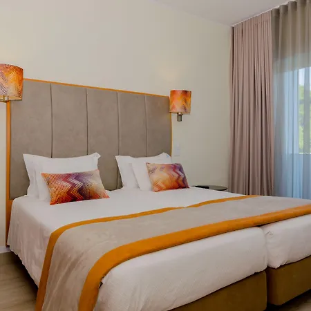 Lido Hotel 4*